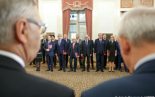 Władysław Jefremienko z Olsztyna odebrał nominację od Prezydenta Dudy Władysław Jefremienko z Olsztyna odebrał nominację od Prezydenta Dudy